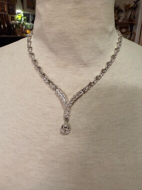 Vintage Napier Rhinestone Necklace Y Drop Teardrop Pendant Signed Silver Tone